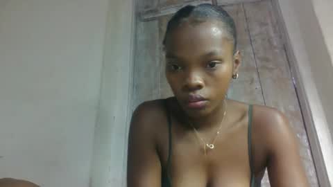 aadienne online show from May 4, 2:57 pm