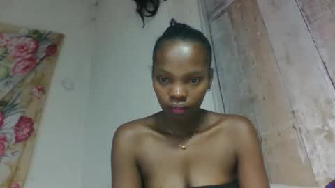 aadienne online show from May 7, 6:41 am