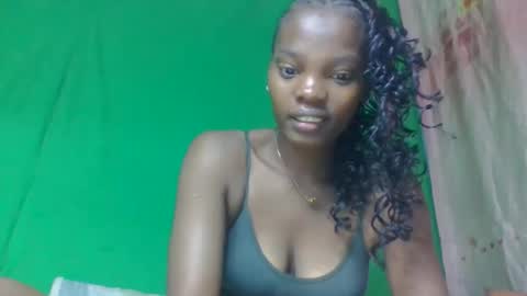 aadienne online show from May 28, 7:16 am