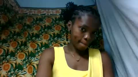 aadienne online show from June 14, 12:18 pm