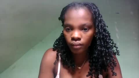 aadienne online show from June 19, 12:09 pm
