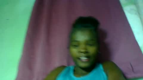 aadienne online show from June 21, 8:33 pm