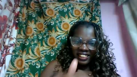 aadienne online show from July 4, 10:16 pm