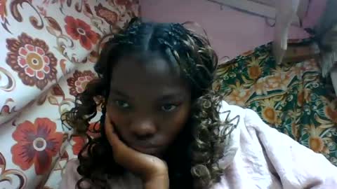aadienne online show from July 7, 5:10 am