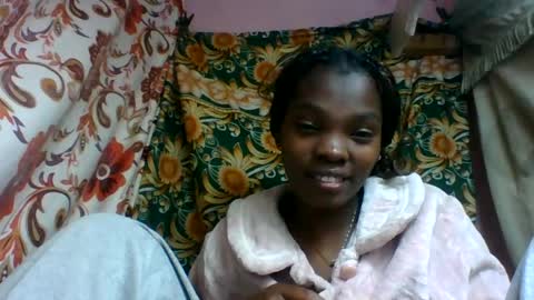 aadienne online show from July 7, 8:24 pm