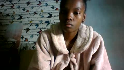aadienne online show from July 28, 6:53 am