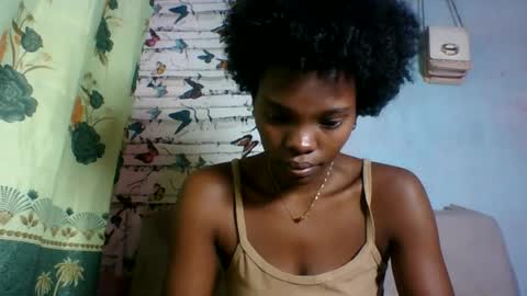 aadienne online show from July 31, 8:58 am