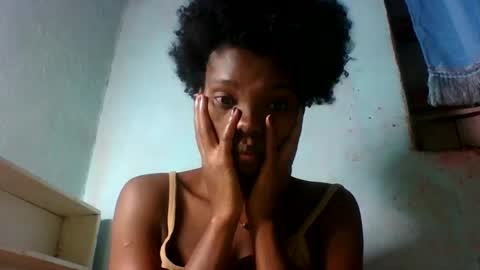 aadienne online show from July 31, 10:42 pm