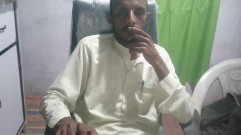 Snapshot of aakhan804 chatting on February 20, 12:36 pm aakhan804 online show from February 20, 12:36 pm