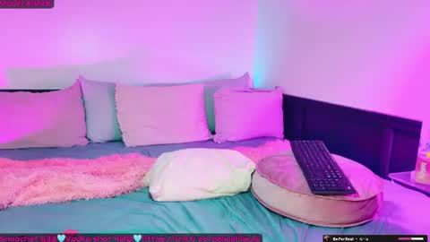 Aaliyahlayla online show from July 9, 4:05 am