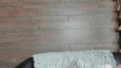Dy online show from June 3, 9:42 pm