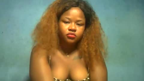 aamela online show from February 3, 6:22 am