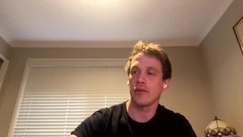 Snapshot of aanal341330 chatting on September 18, 8:05 am Kris online show from September 18, 8:05 am