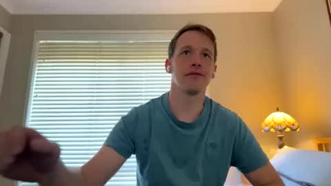 Snapshot of aanal341330 chatting on February 14, 10:17 pm Kris online show from February 14, 10:17 pm