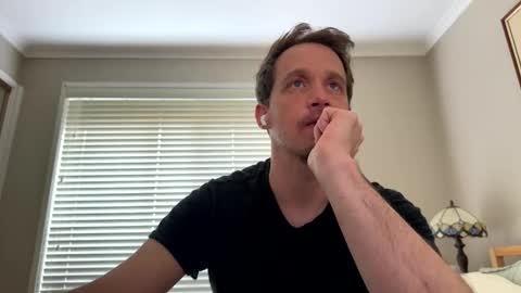 Kris online show from March 21, 11:41 pm