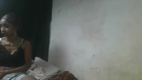 Snapshot of aangelinee chatting on October 19, 10:16 am aangelinee online show from October 19, 10:16 am