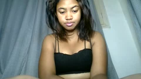Snapshot of aariciah chatting on May 27, 11:35 pm aariciah online show from May 27, 11:35 pm
