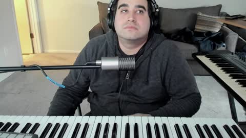 Aaron online show from December 28, 5:03 pm