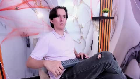 Aaron online show from November 3, 2:07 pm