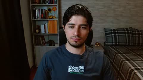 Aaron online show from July 15, 6:13 pm