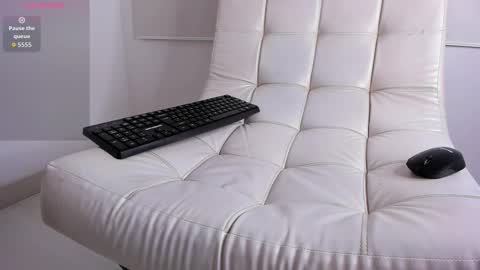 Aaron Tate online show from March 11, 5:02 am