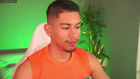 AARON  online show from January 31, 11:24 am