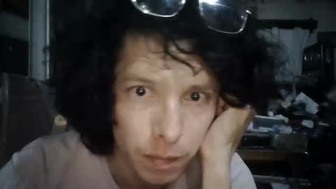 Snapshot of ab_fallenius chatting on November 3, 4:36 am Calle me Abe online show from November 3, 4:36 am