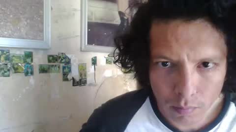 Snapshot of ab_fallenius chatting on November 9, 7:45 pm Calle me Abe online show from November 9, 7:45 pm