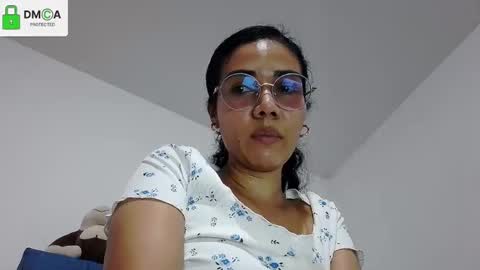 Snapshot of abbi_moon chatting on December 10, 8:16 pm Martina online show from December 10, 8:16 pm