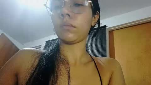 Snapshot of abbi_moon chatting on January 19, 10:17 am Martina online show from January 19, 10:17 am