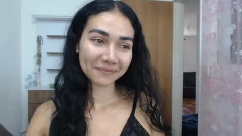 Snapshot of abbi_moon chatting on January 21, 3:54 pm Martina online show from January 21, 3:54 pm