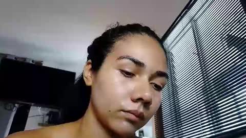 Snapshot of abbi_moon chatting on March 4, 3:15 pm Martina online show from March 4, 3:15 pm