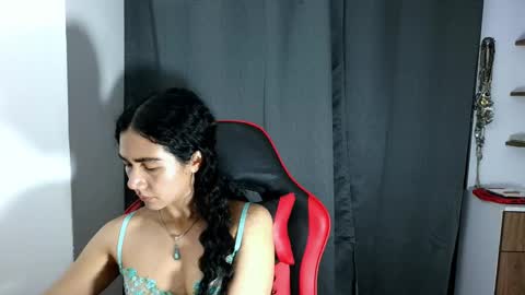 Snapshot of abbi_moon chatting on October 10, 2:38 pm Martina online show from October 10, 2:38 pm