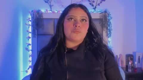 abbiee_collins online show from March 4, 3:56 am