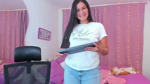 Snapshot of abby_parker1 chatting on July 27, 11:12 pm Abby online show from July 27, 11:12 pm