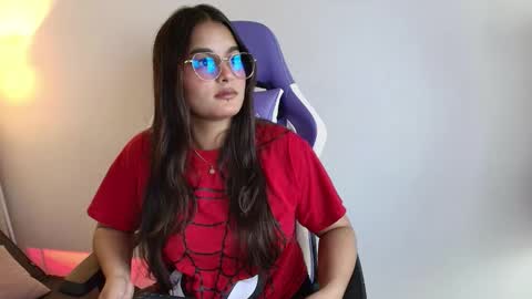 abby_raschell online show from March 1, 3:30 am