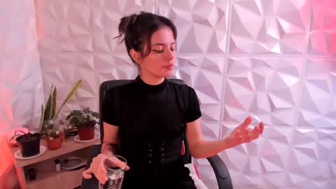Abby Saenz online show from May 27, 9:01 pm