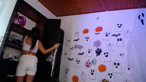 Snapshot of abby_tgn chatting on October 20, 11:43 am ABBY online show from October 20, 11:43 am