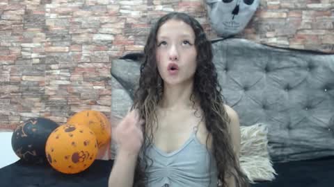 abbycute online show from October 21, 2:51 pm