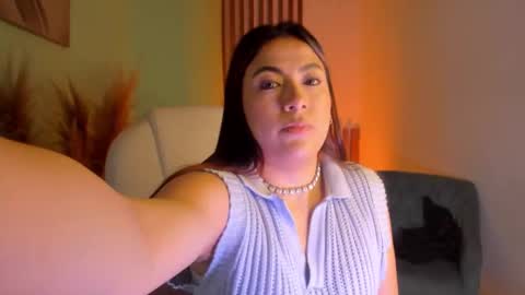 ABBY online show from November 16, 8:58 pm