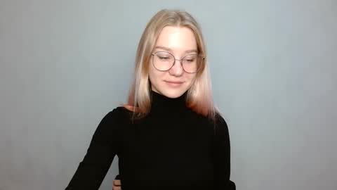 Abby Lovense is active online show from January 7, 9:07 am