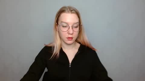 Abby Lovense is active online show from January 25, 8:42 am