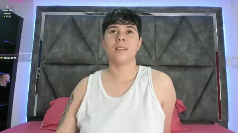Snapshot of abbysmiitth_ chatting on May 2, 10:37 pm Abby Smith online show from May 2, 10:37 pm