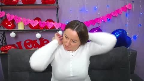 Snapshot of abbytaylorr chatting on February 15, 1:38 pm abbytaylorr online show from February 15, 1:38 pm