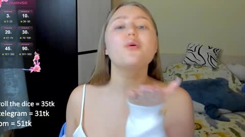 Snapshot of abbywyte chatting on February 23, 3:40 pm Abby Stream at Sat Sun Mon Fri online show from February 23, 3:40 pm