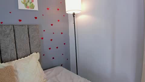 Abby  online show from May 22, 10:37 pm