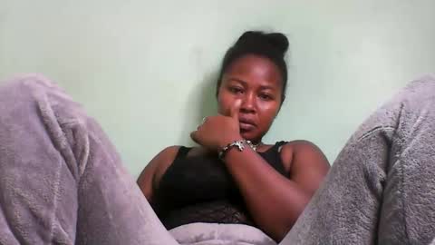 abella677022 online show from March 11, 6:25 pm