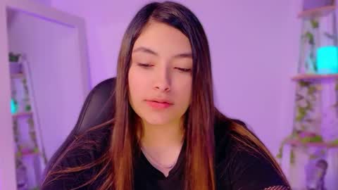Snapshot of abella_ruiz chatting on June 14, 2:24 am Abella Ruiz online show from June 14, 2:24 am