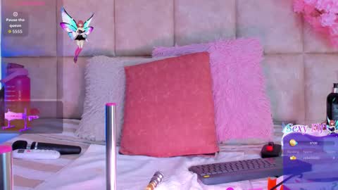 Snapshot of abelladgr chatting on February 20, 3:03 am abelladgr online show from February 20, 3:03 am