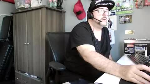 AJ online show from July 9, 3:27 pm